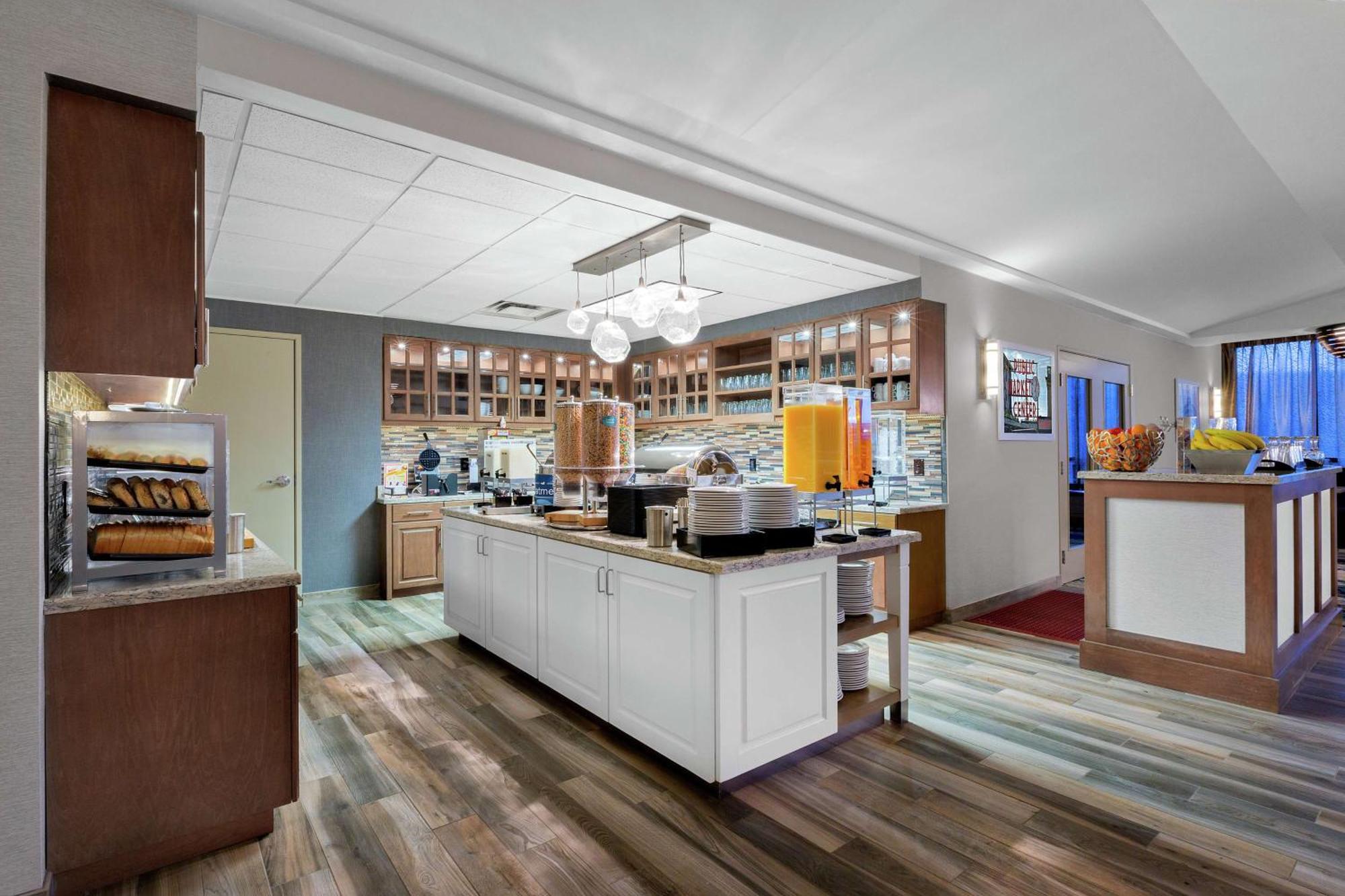 Homewood Suites By Hilton Seattle Downtown מראה חיצוני תמונה